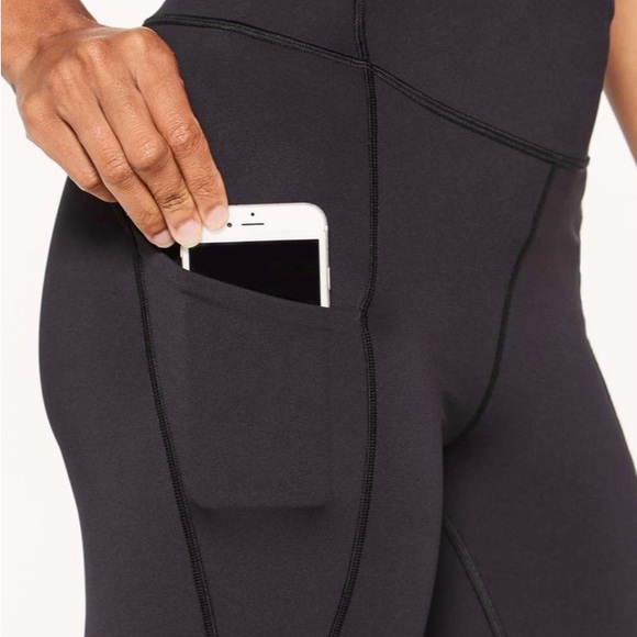 Lululemon Athletica Black Break Free Crop (Nulux 17") - Picture 5 of 10